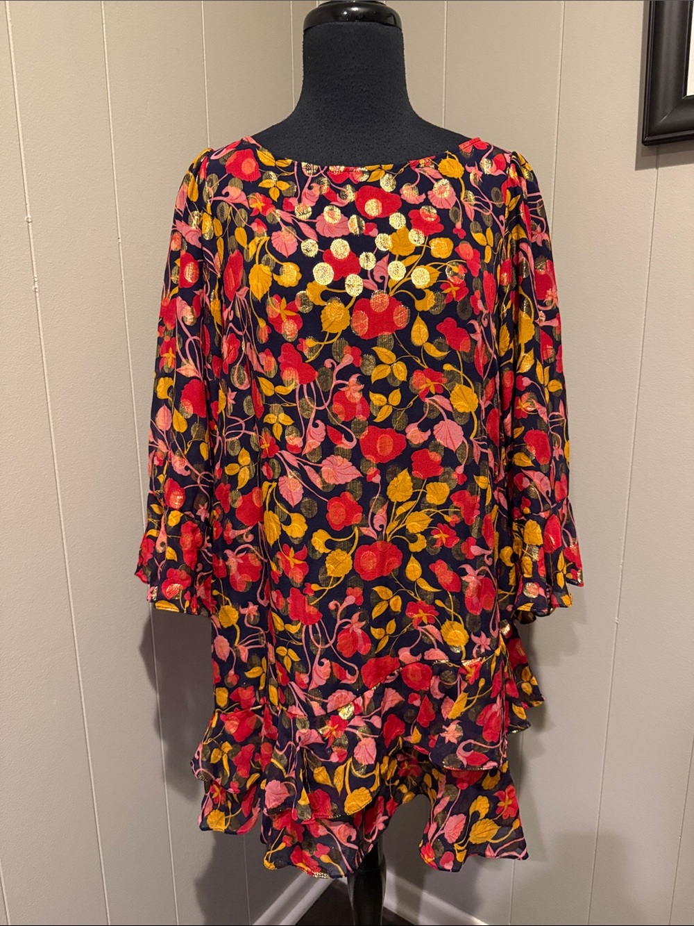 SALONI Women’s 6 Black Floral Ruffle-Hem Long Sleeve Swing Dress Red, Pink Gold